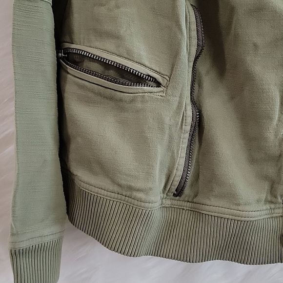 NWT WE THE FREE CARMEN KNITTED MOTO JACKET OLIVE SPARROW - Picture 2 of 9